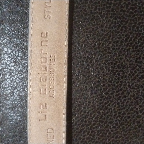 Liz Claiborne Creamy Beige Genuine Snakeskin Skinny Belt Size Med - Picture 5 of 8